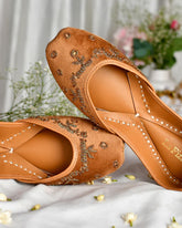 AZRA - Caramel Brown Embroidered Jutti